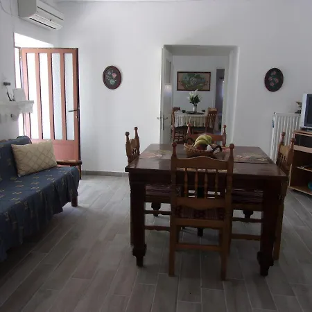 Ferienhaus Lorenzia's House Ándros